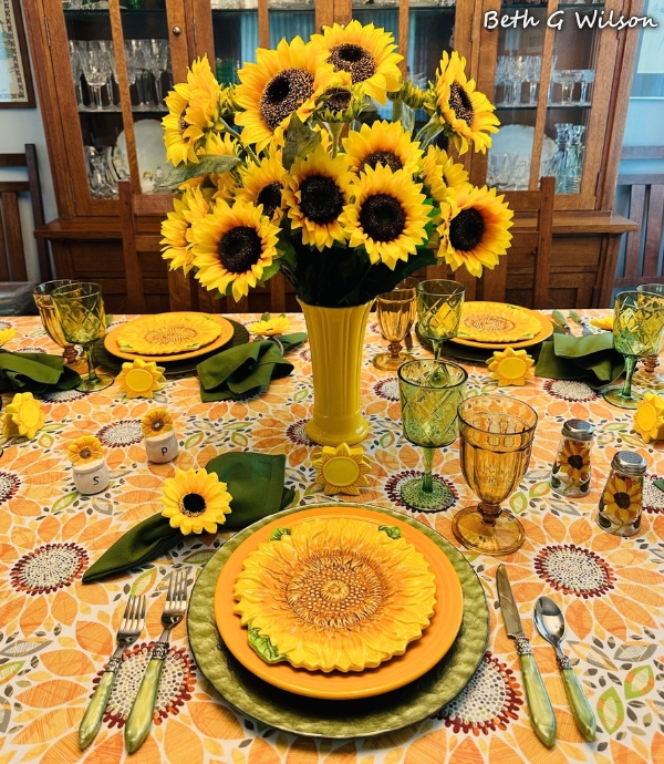 yellow and green sunflower tablescape was featured at the home matters link party #446 